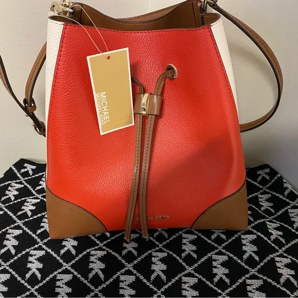 Michael Kors - Mercer Gallery , Coral, brown & cream leather purse - Picture 6 of 10